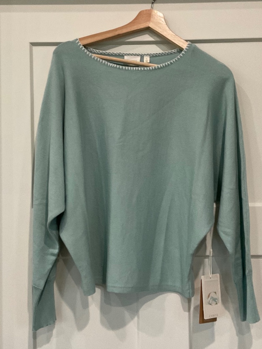 Cyrus The Quiet Contrast Pullover Sweater NWT